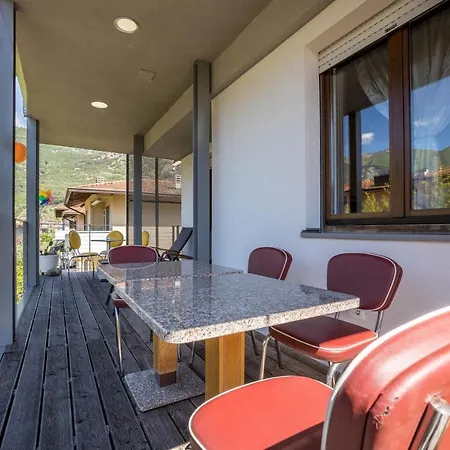 Speed With Terrace Apartment