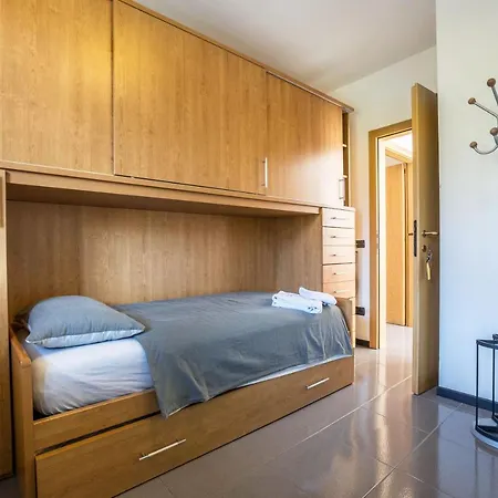 Apartment Speed With Terrace Arco